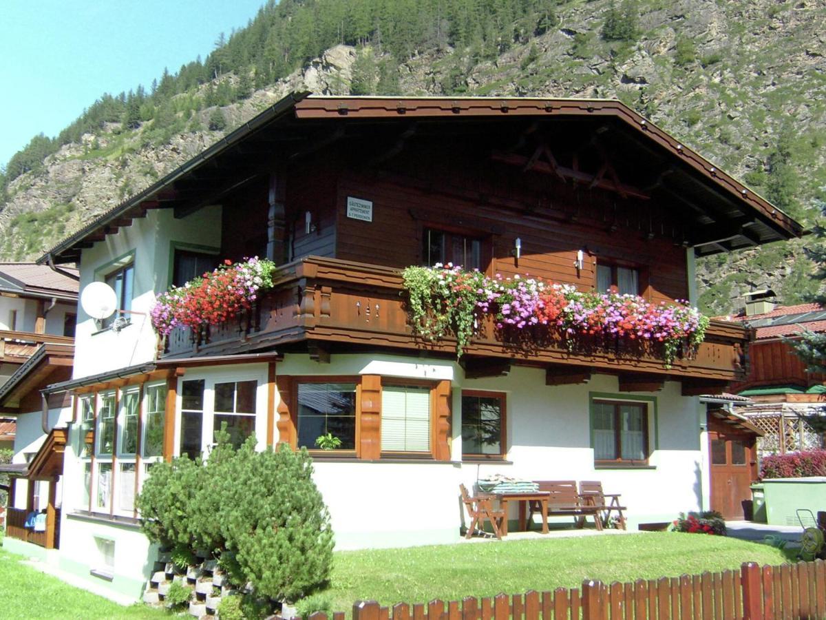 Modern Apartment In Langenfeld Near Ski Area Екстер'єр фото