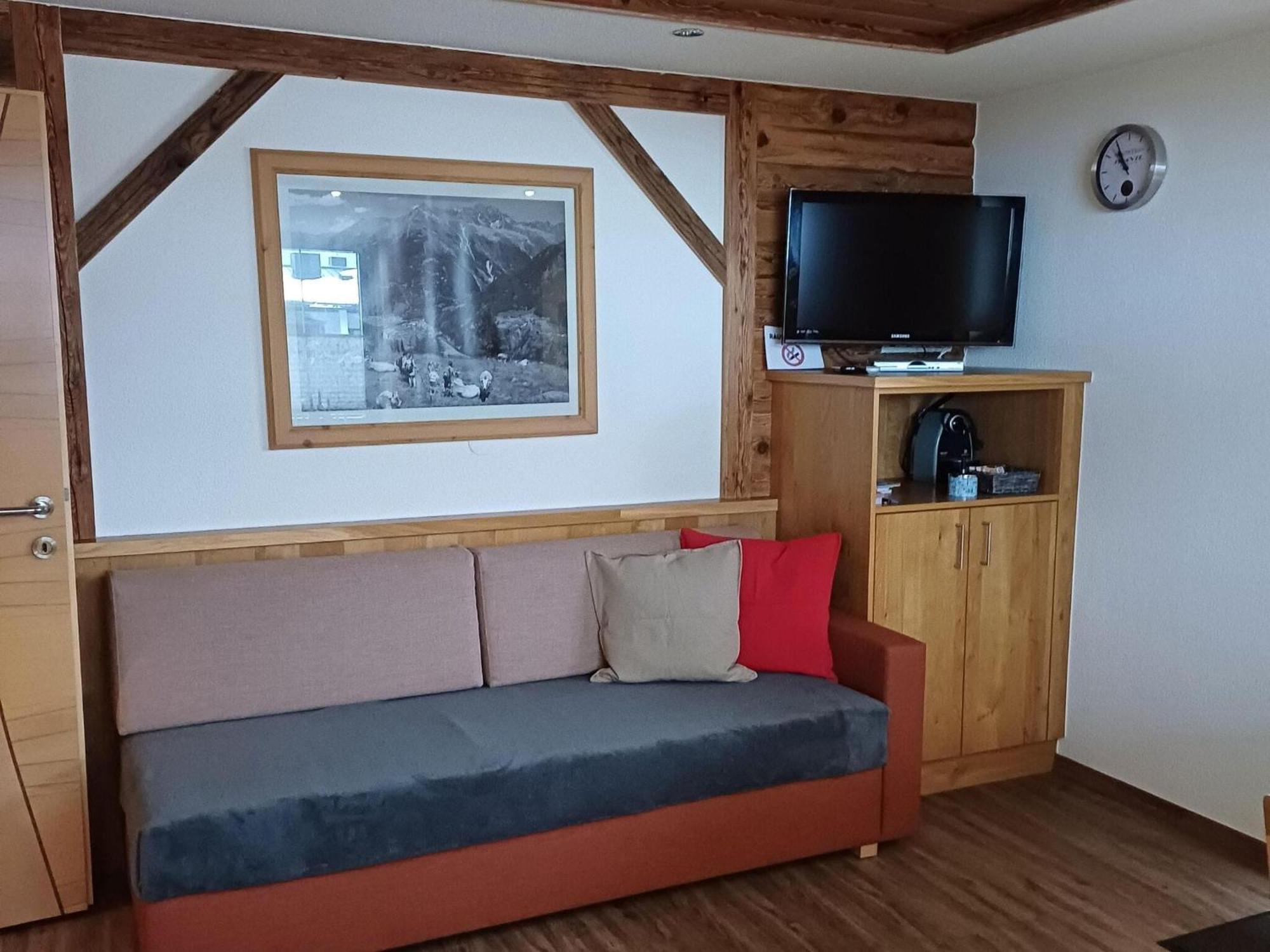Modern Apartment In Langenfeld Near Ski Area Екстер'єр фото