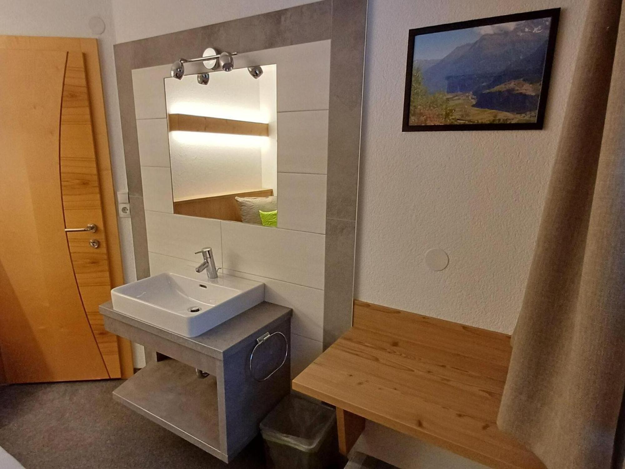 Modern Apartment In Langenfeld Near Ski Area Екстер'єр фото