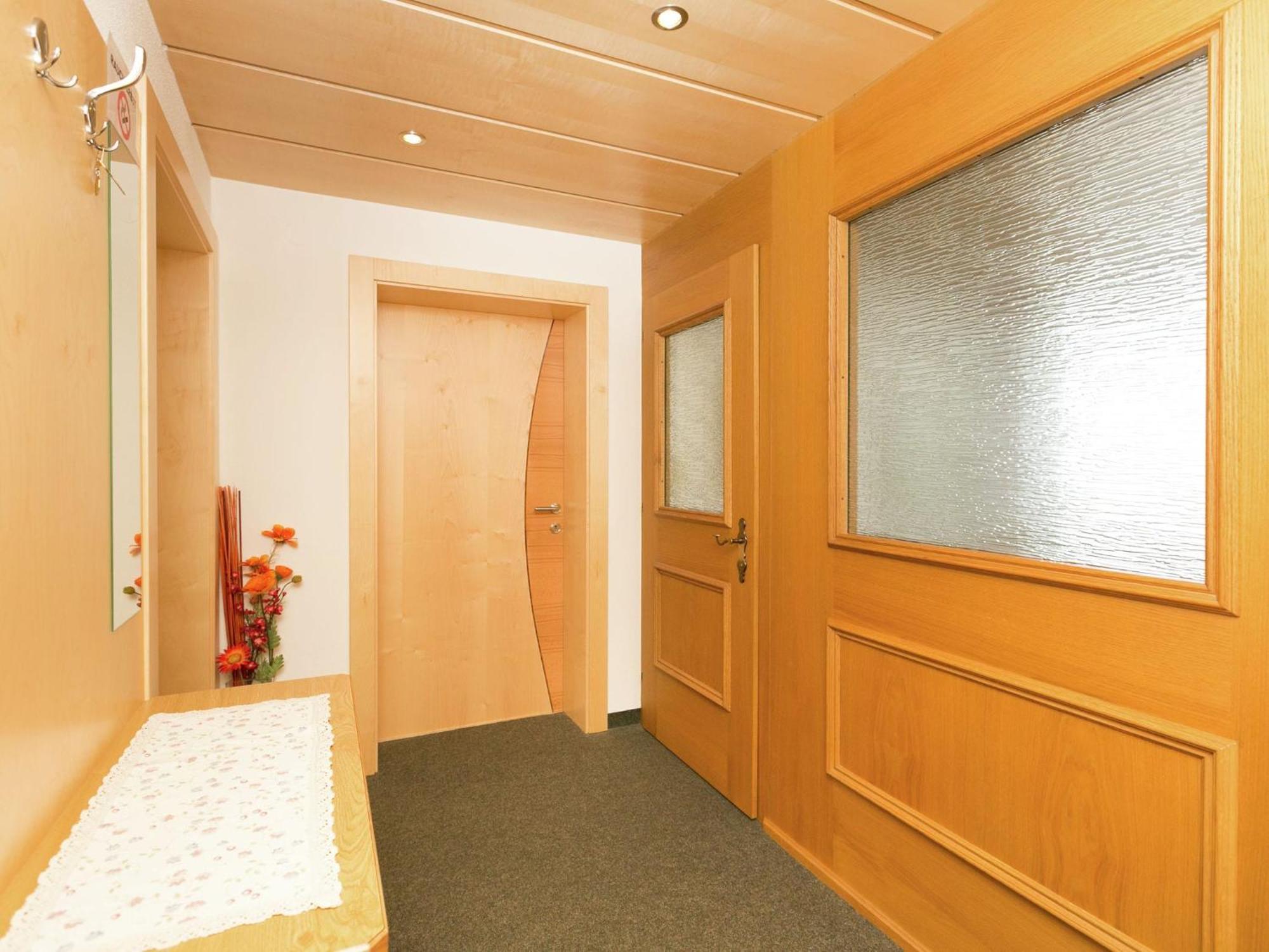 Modern Apartment In Langenfeld Near Ski Area Екстер'єр фото